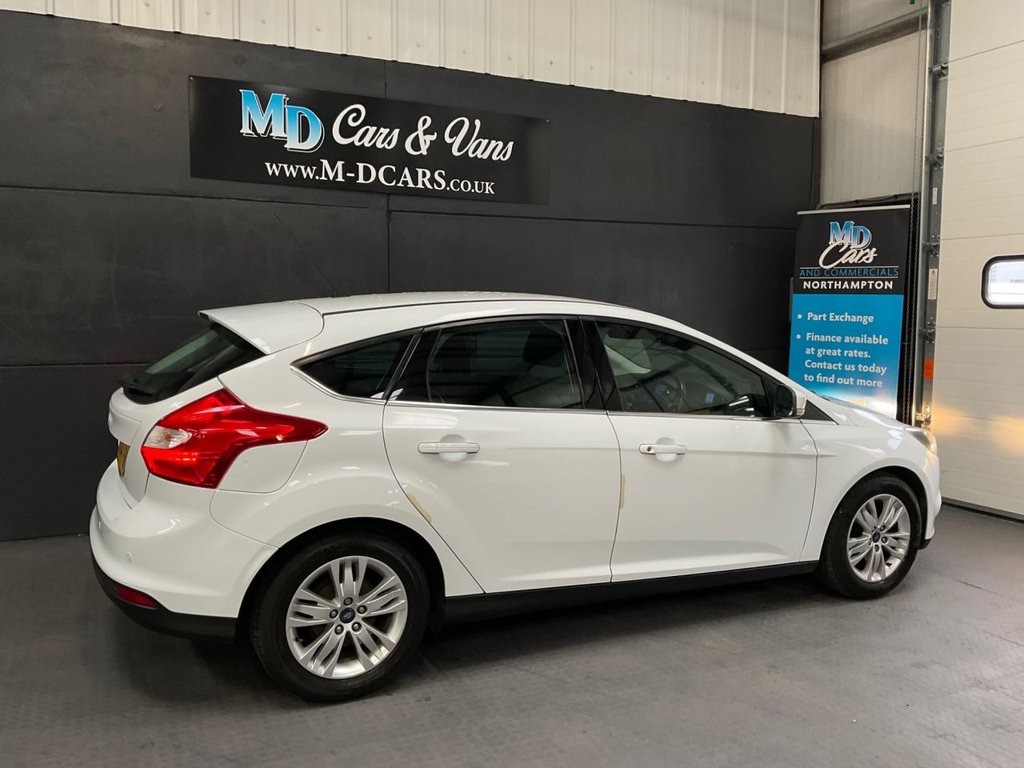Used Ford Focus 2014 for sale - 76848122: Photo 5