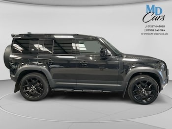 Used Land Rover Defender 110 2021 for sale - 79345333: Photo