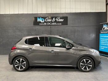 Used Peugeot 208 2019 for sale - 75502670: Photo
