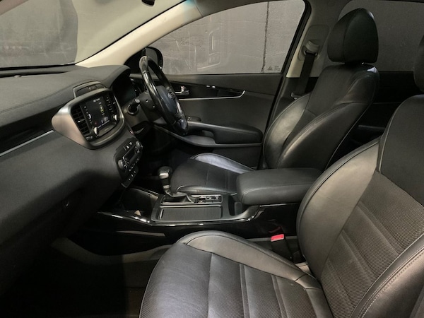 Used Kia Sorento 2018 for sale - 76256339: Photo 25