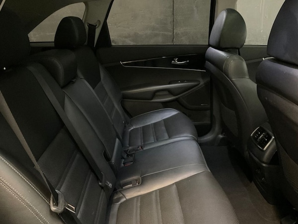Used Kia Sorento 2018 for sale - 76256339: Photo 47