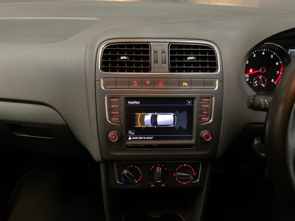 Used Volkswagen Polo 2016 for sale - 76558865: Photo 30