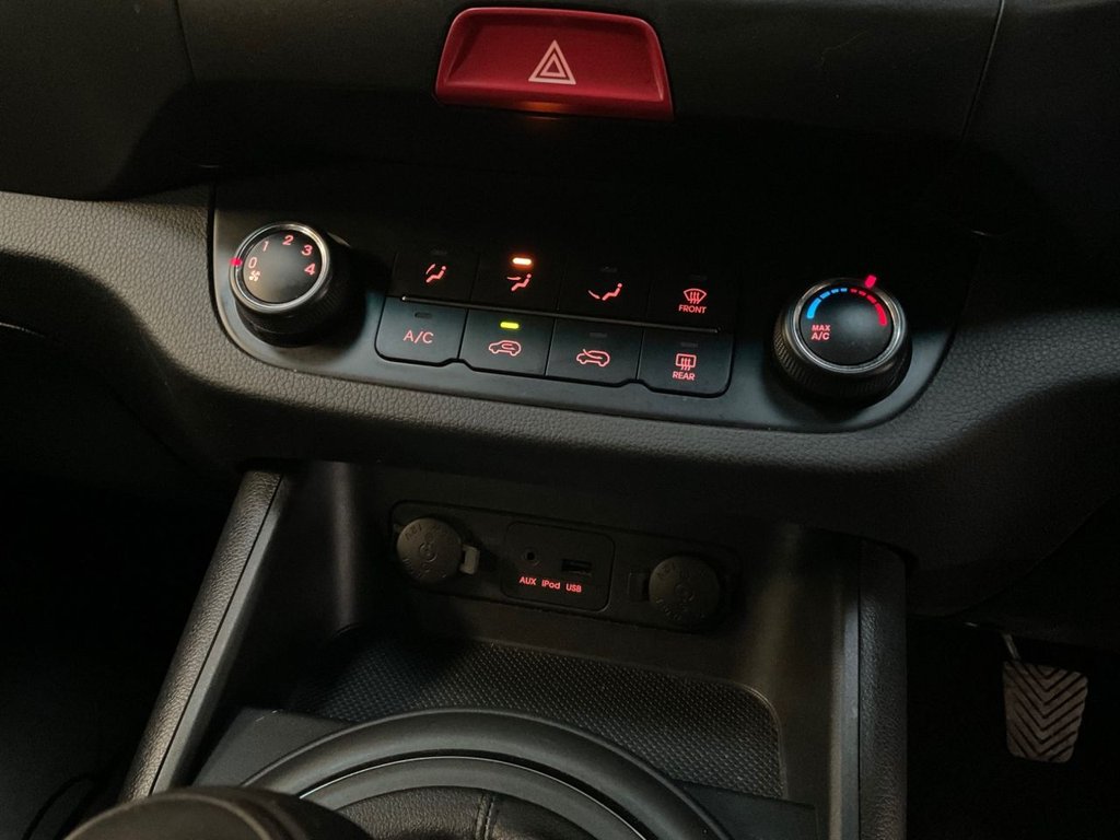 Used Kia Sportage 2010 for sale - 77836072: Photo 29