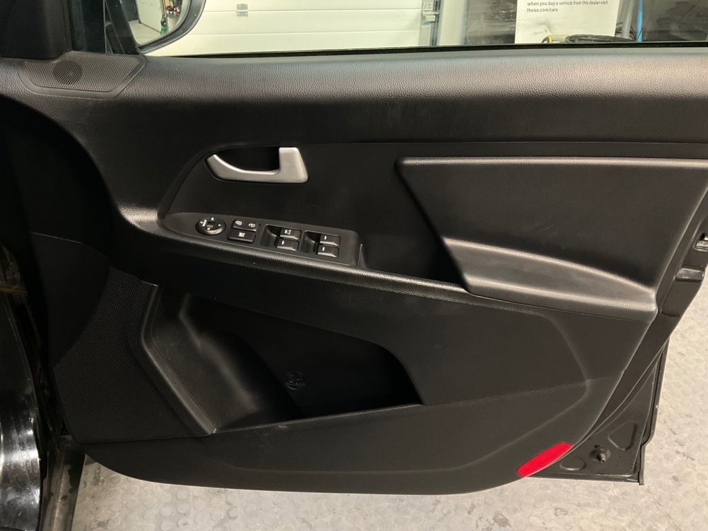 Used Kia Sportage 2010 for sale - 77836072: Photo 42