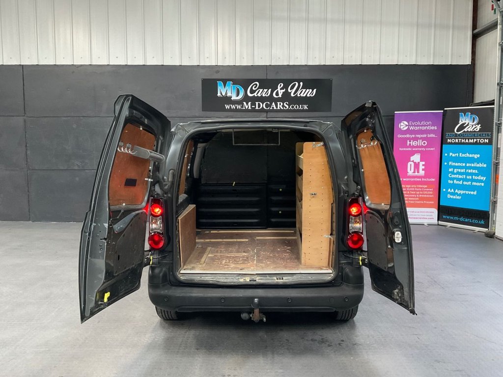 Used Peugeot Partner 2017 for sale - 76395867: Photo 16