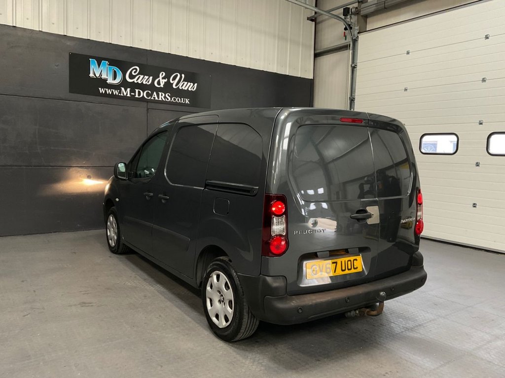 Used Peugeot Partner 2017 for sale - 76395867: Photo 17