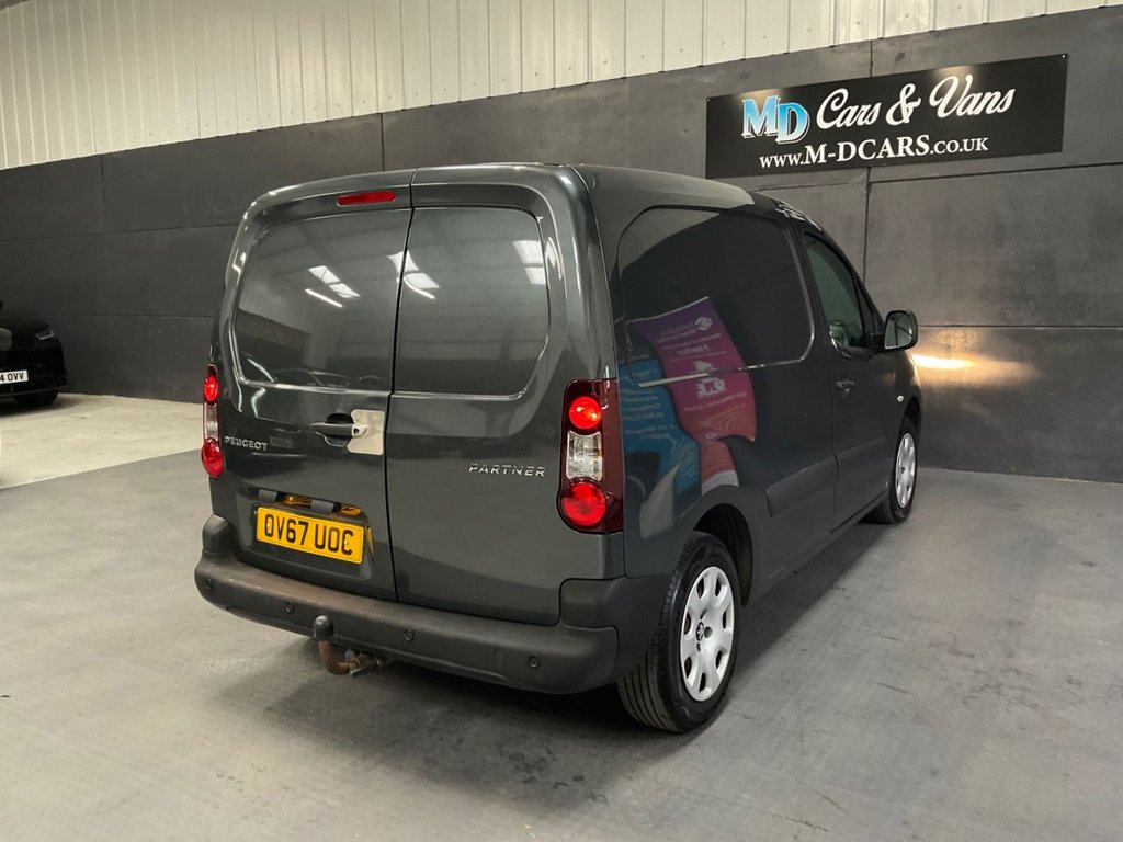 Used Peugeot Partner 2017 for sale - 76395867: Photo 19