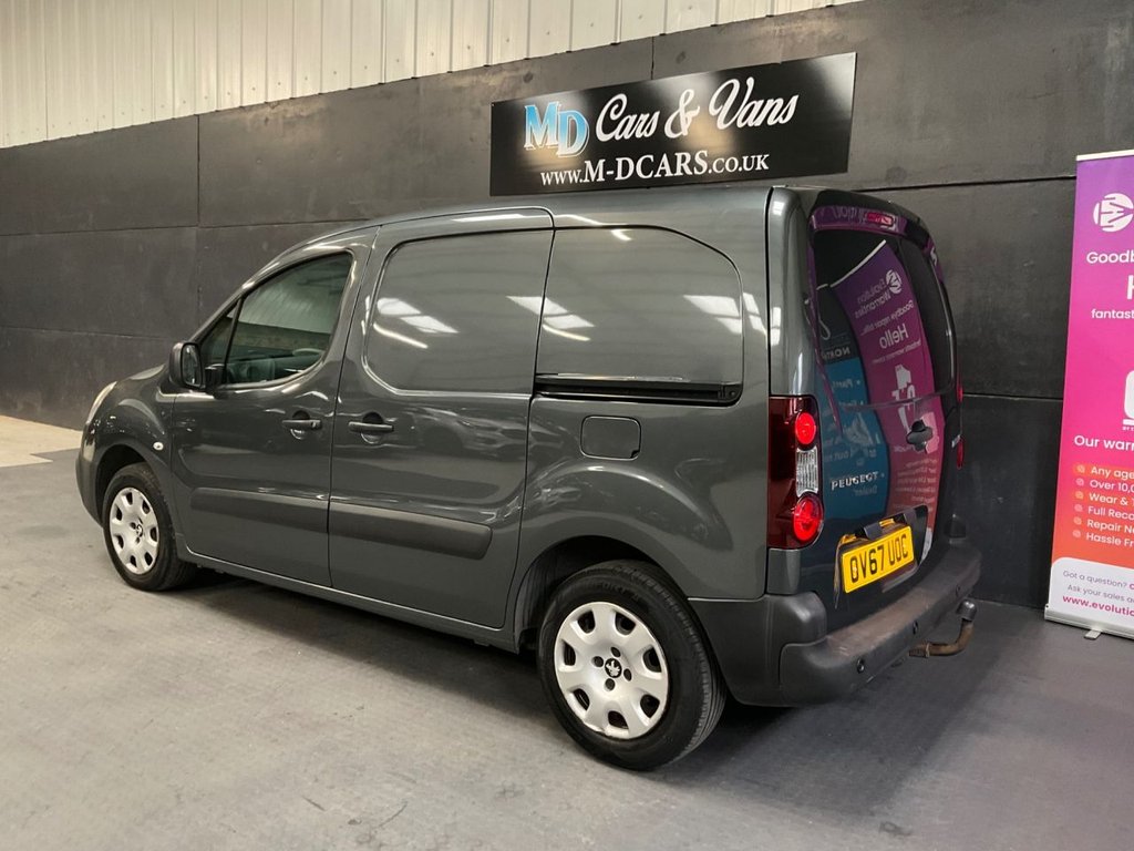 Used Peugeot Partner 2017 for sale - 76395867: Photo 25