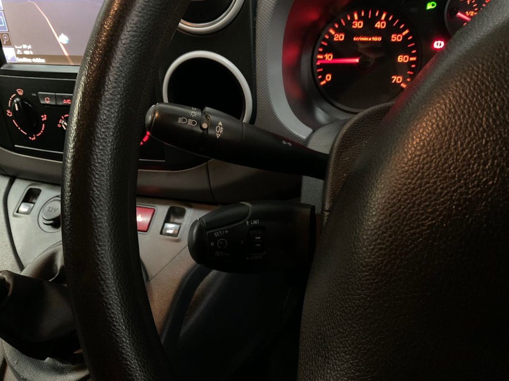 Used Peugeot Partner 2017 for sale - 76395867: Photo 36