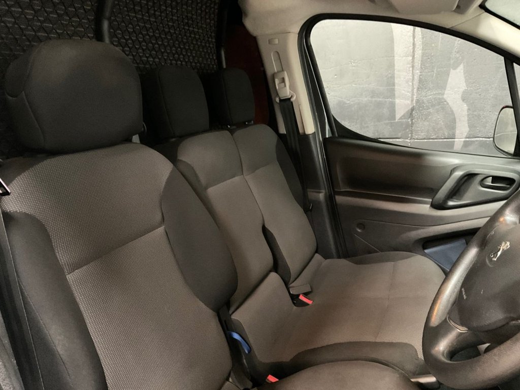 Used Peugeot Partner 2017 for sale - 76395867: Photo 38