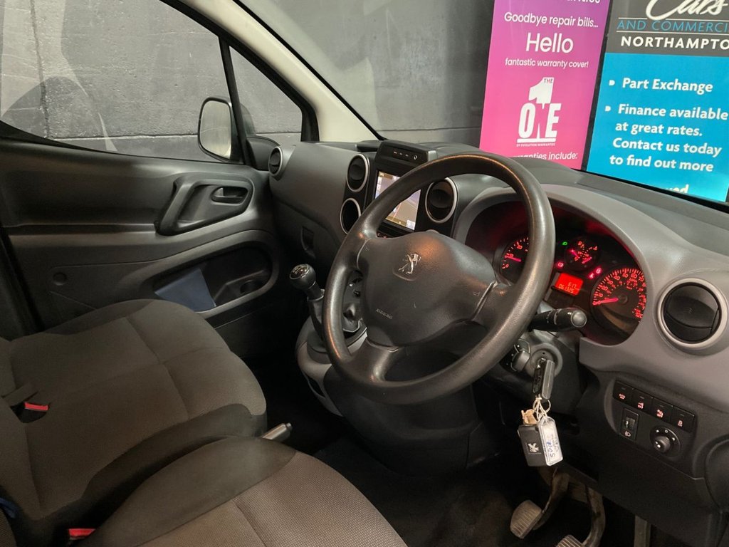 Used Peugeot Partner 2017 for sale - 76395867: Photo 39