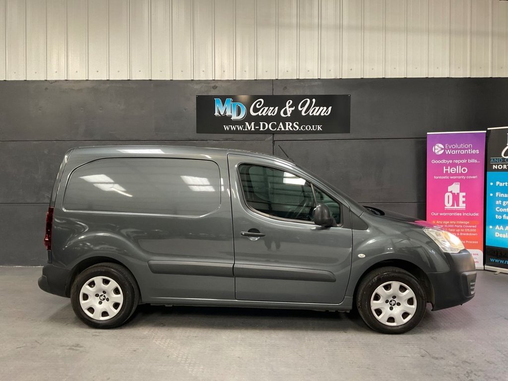 Used Peugeot Partner 2017 for sale - 76395867: Photo 4