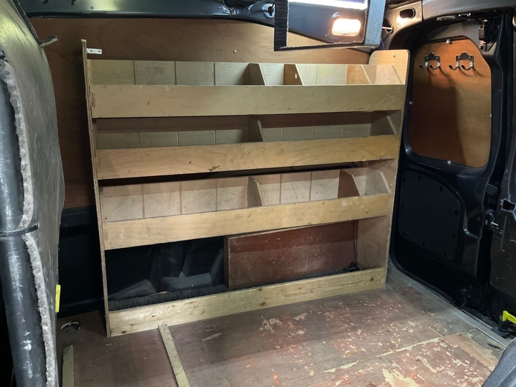 Used Peugeot Partner 2017 for sale - 76395867: Photo 44