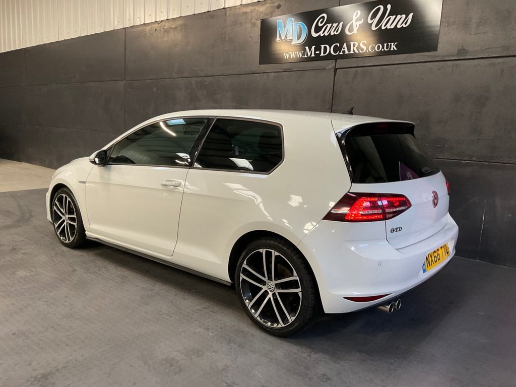 Used Volkswagen Golf 2016 for sale - 76900606: Photo 24