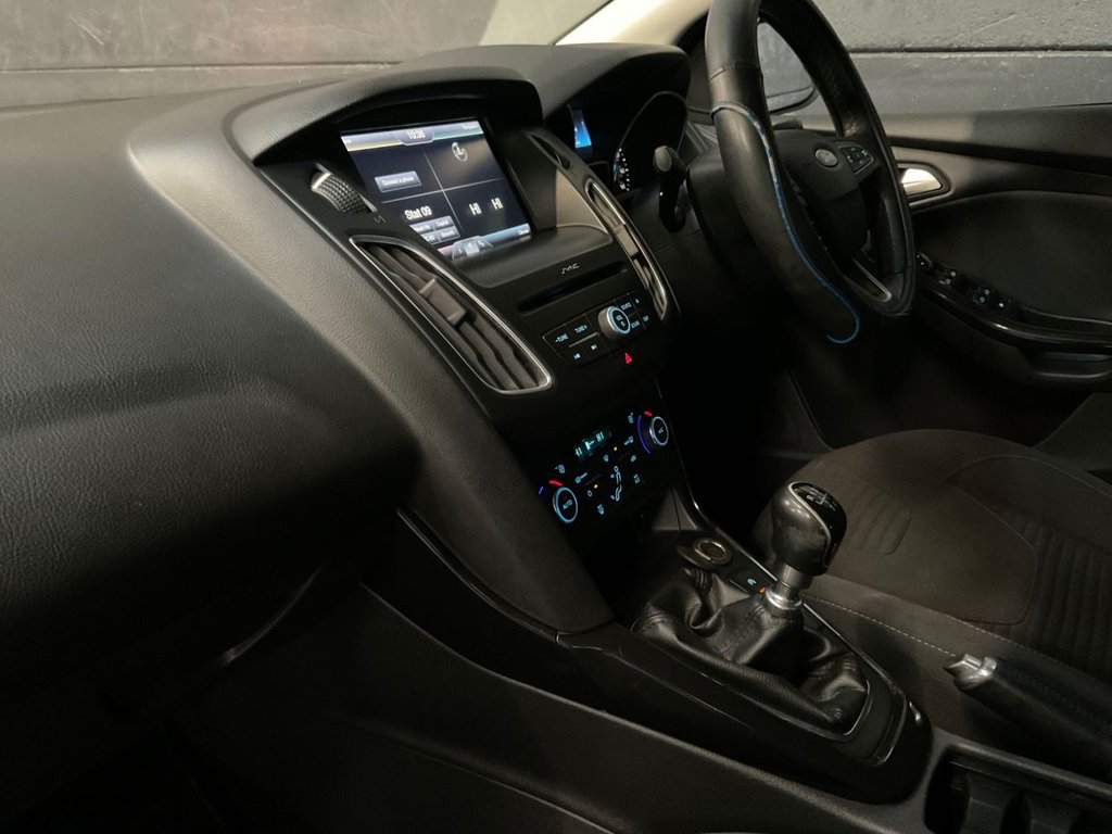 Used Ford Focus 2015 for sale - 76617373: Photo 31