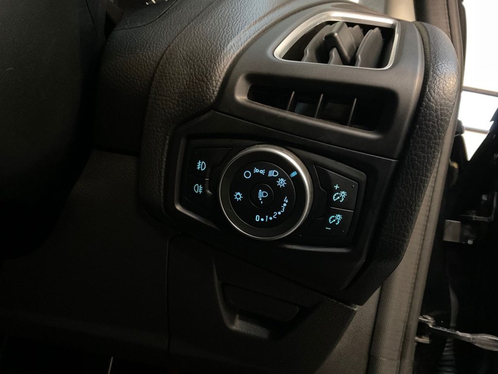 Used Ford Focus 2015 for sale - 76617373: Photo 42