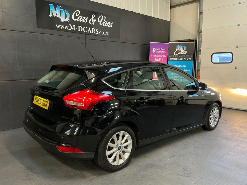 Used Ford Focus 2015 for sale - 76617373: Photo 5