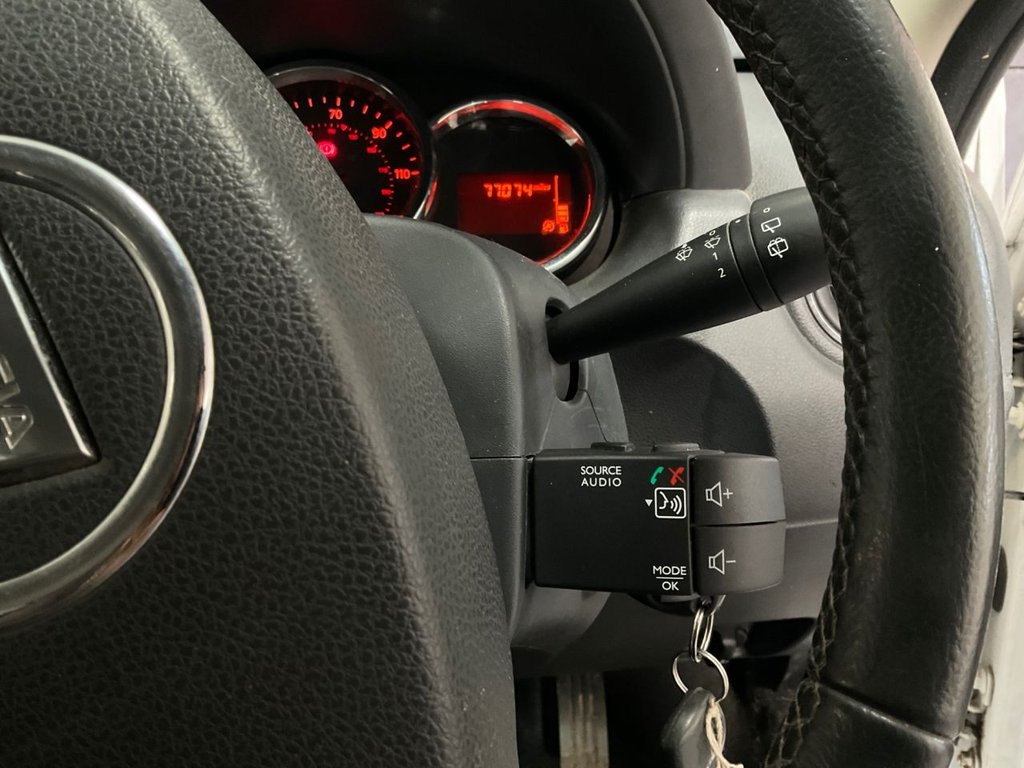 Used Dacia Duster 2016 for sale - 77835317: Photo 33