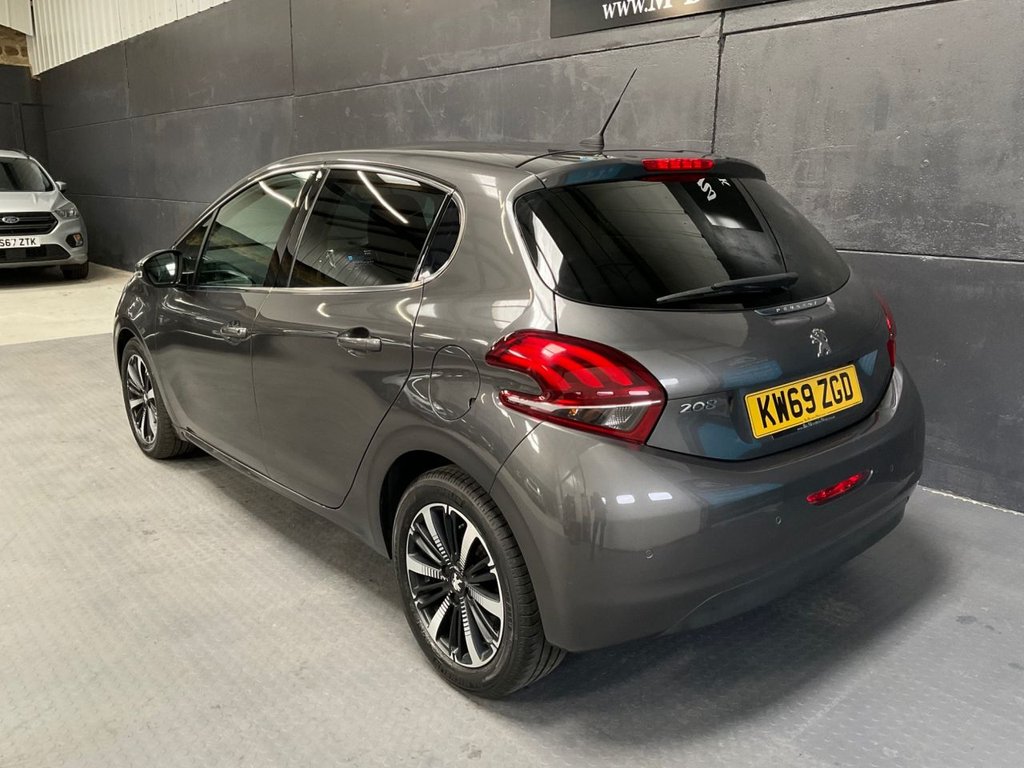 Used Peugeot 208 2019 for sale - 76820309: Photo 20