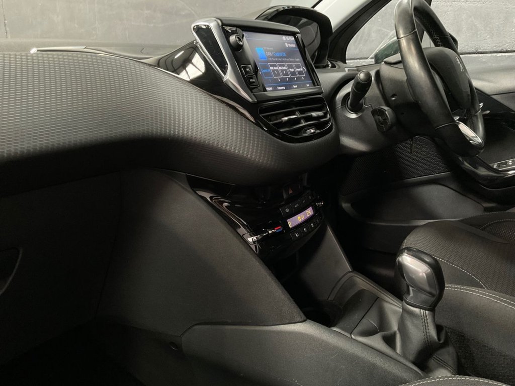 Used Peugeot 208 2019 for sale - 76820309: Photo 25