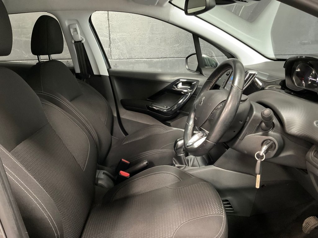 Used Peugeot 208 2019 for sale - 76820309: Photo 33