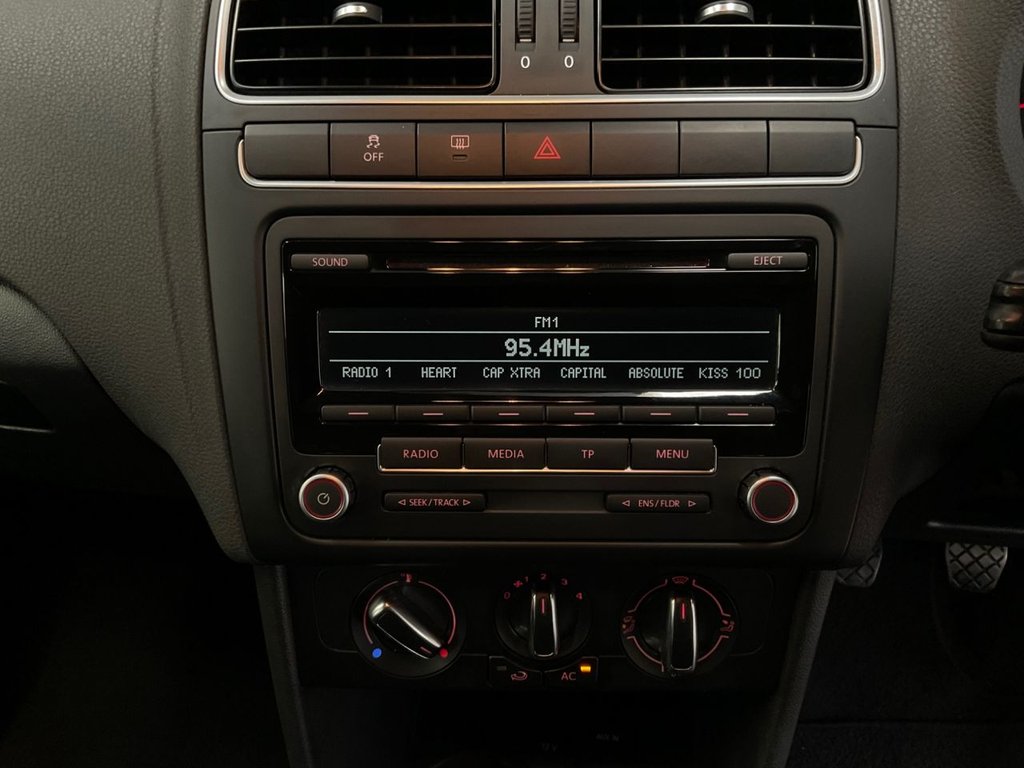 Used Volkswagen Polo 2014 for sale - 76848380: Photo 29