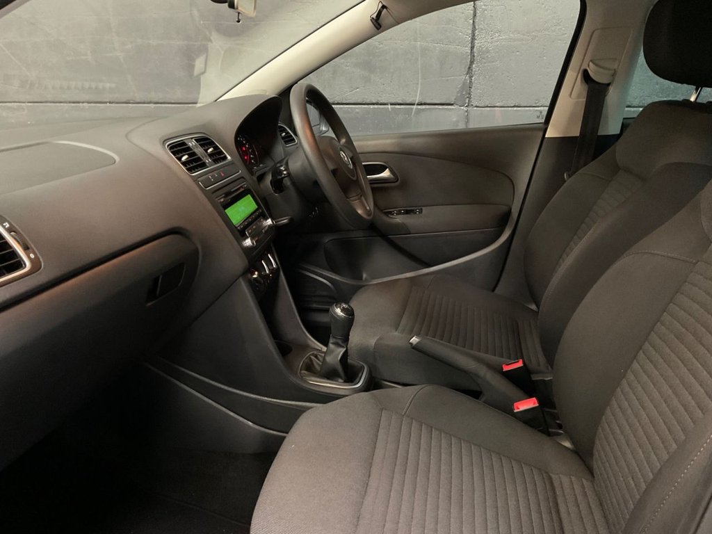 Used Volkswagen Polo 2014 for sale - 76848380: Photo 33