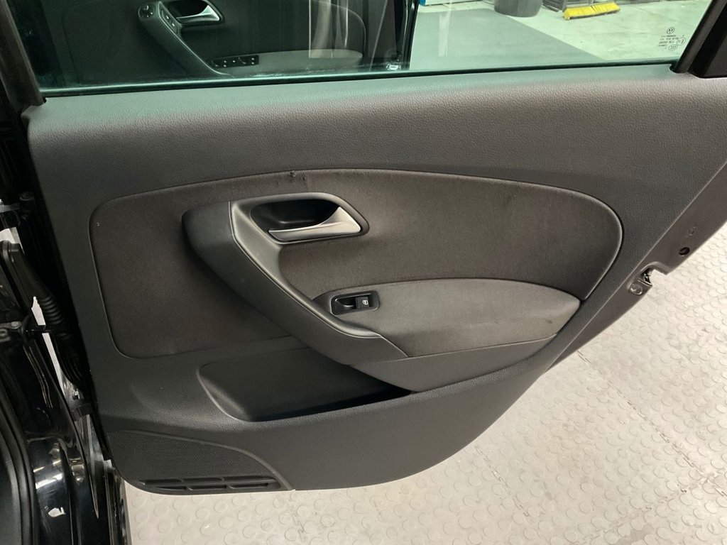 Used Volkswagen Polo 2014 for sale - 76848380: Photo 47