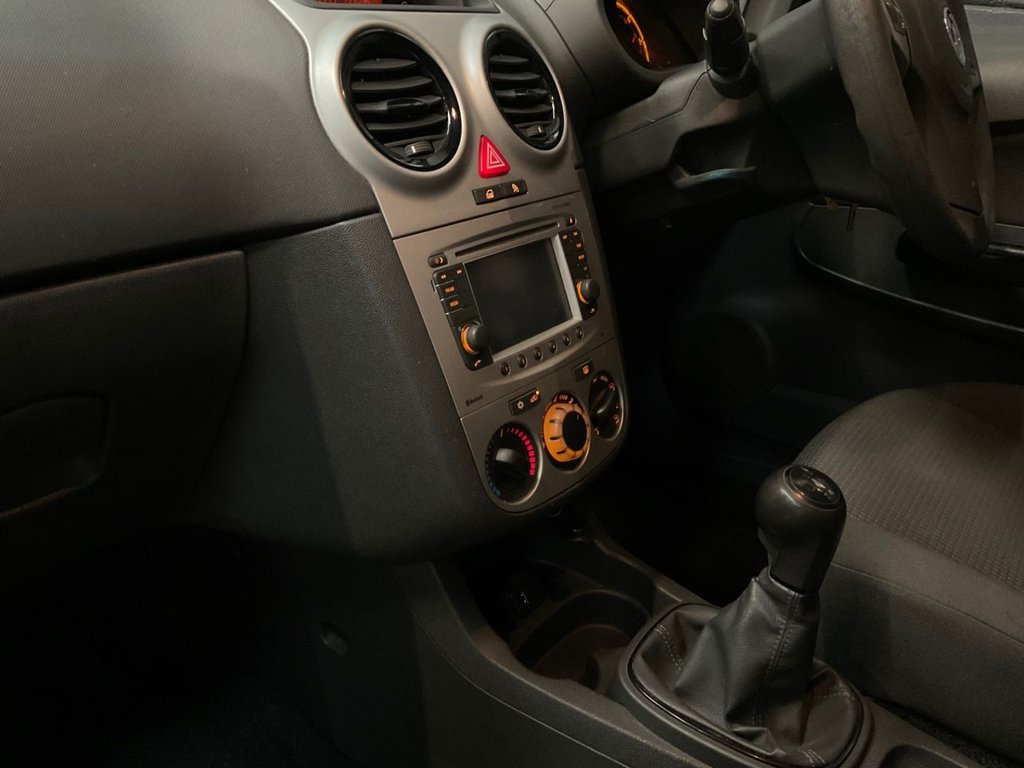 Used Vauxhall Corsa 2012 for sale - 77369625: Photo 33