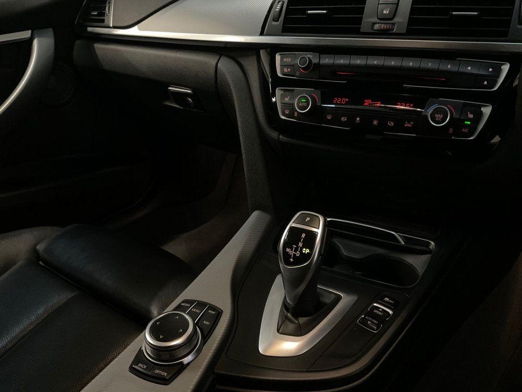 Used BMW 3 Series 2018 for sale - 76454397: Photo 31