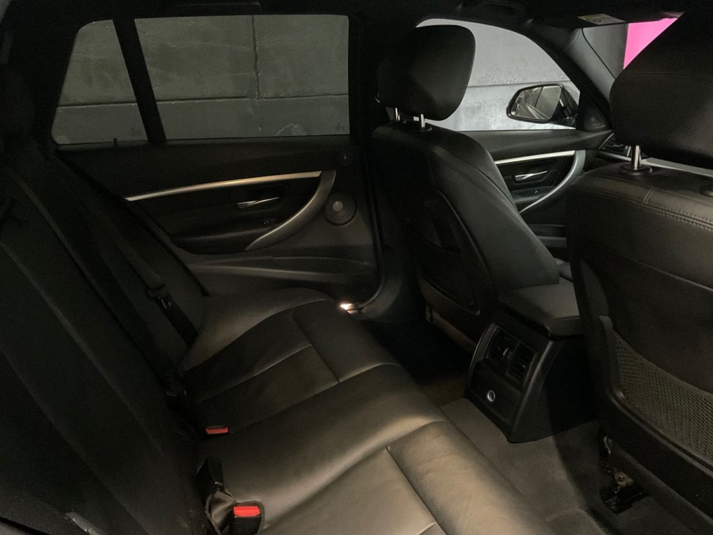 Used BMW 3 Series 2018 for sale - 76454397: Photo 43
