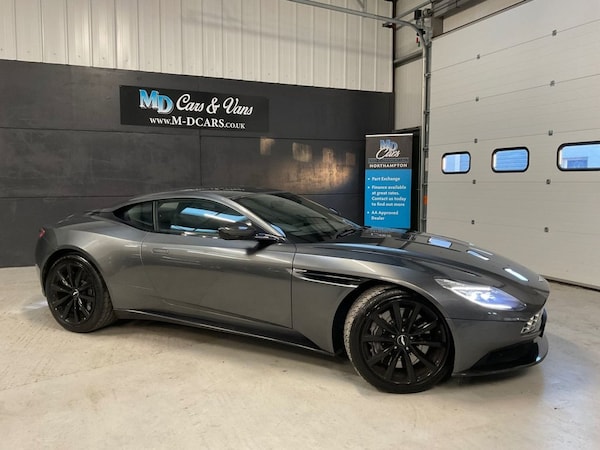 Used Aston Martin DB11 2017 for sale - 74985952: Photo 5