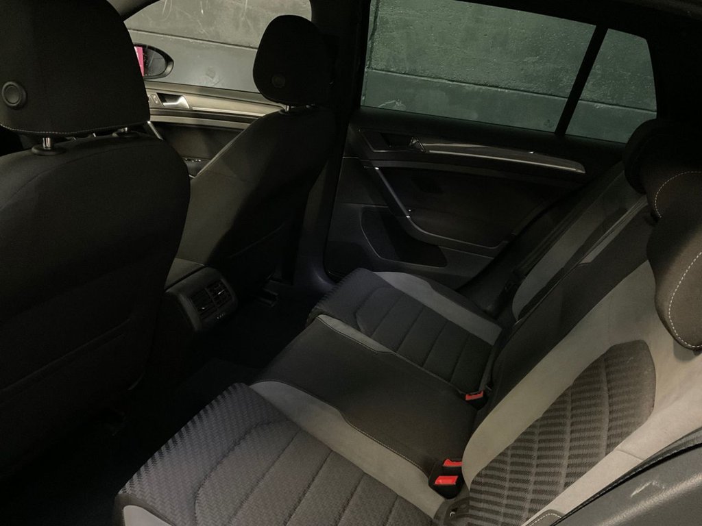 Used Volkswagen Golf 2020 for sale - 76961983: Photo 39