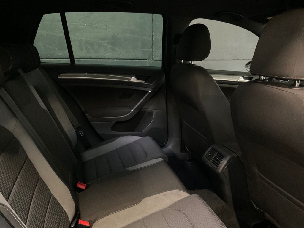Used Volkswagen Golf 2020 for sale - 76961983: Photo 45
