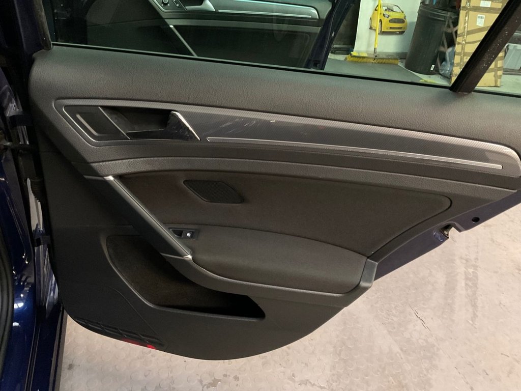 Used Volkswagen Golf 2020 for sale - 76961983: Photo 48