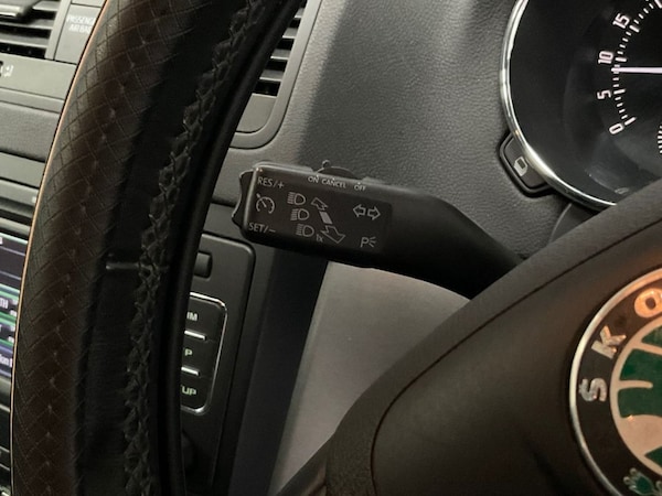 Used Skoda Yeti 2012 for sale - 76118902: Photo 45