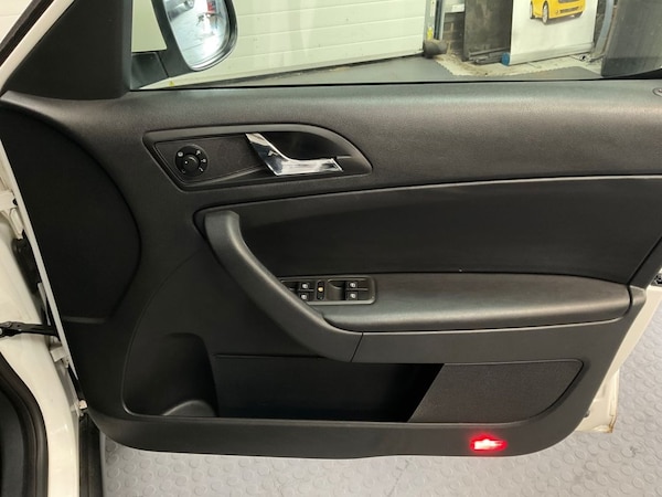 Used Skoda Yeti 2012 for sale - 76118902: Photo 47