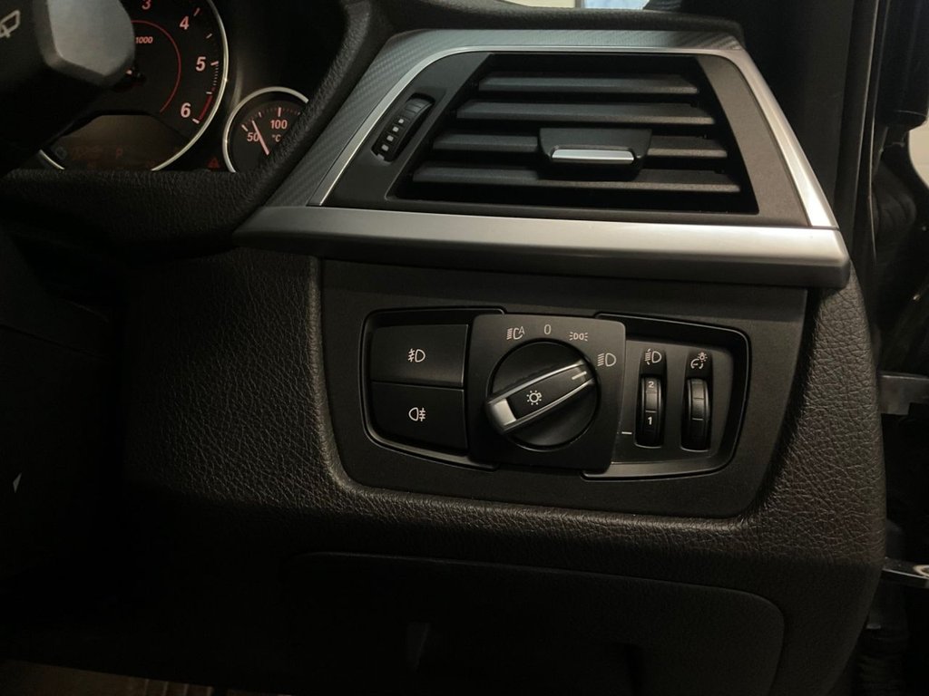 Used BMW 3 Series 2018 for sale - 77056348: Photo 41