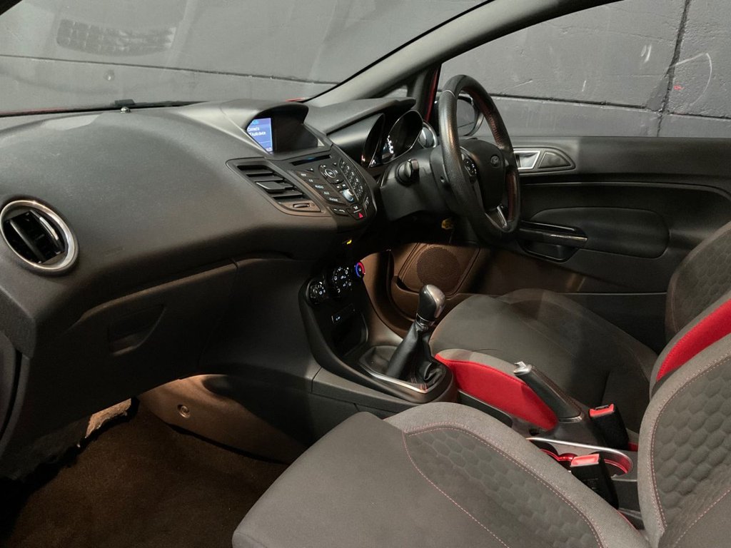 Used Ford Fiesta 2016 for sale - 77287555: Photo 32
