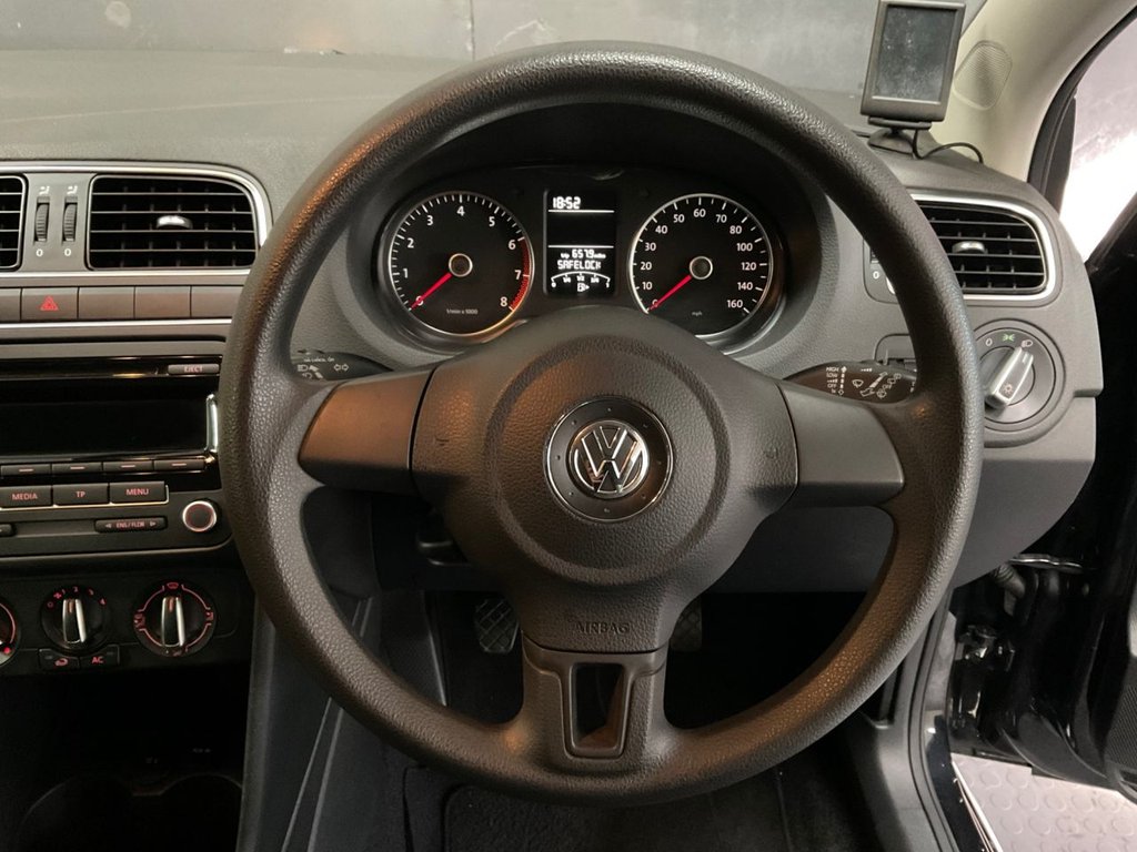 Used Volkswagen Polo 2014 for sale - 76345932: Photo 28