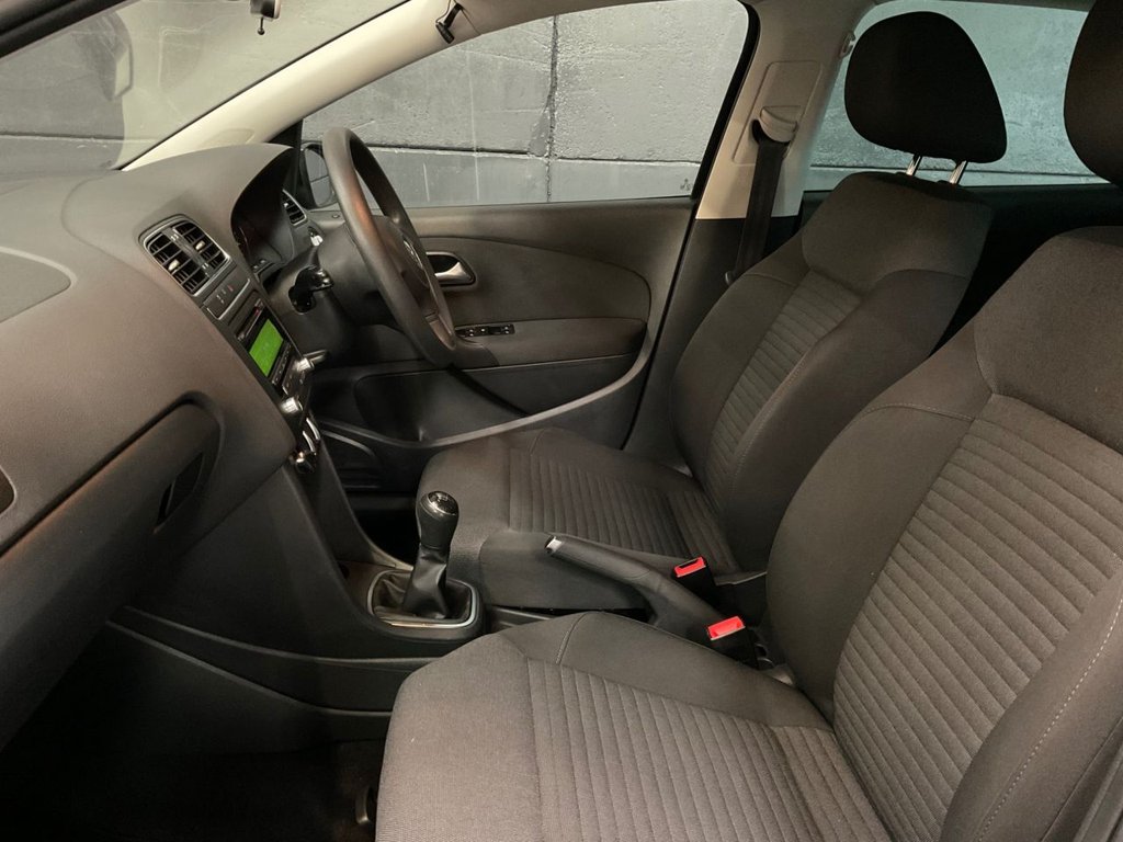 Used Volkswagen Polo 2014 for sale - 76345932: Photo 32