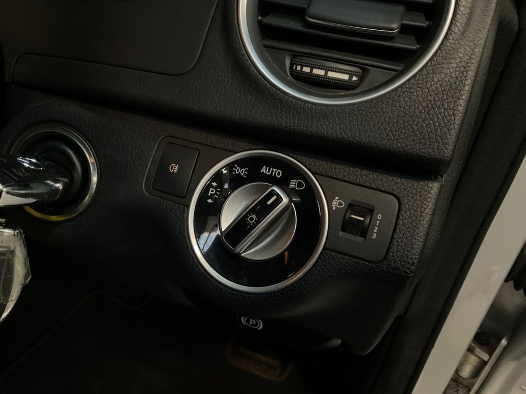 Used Mercedes-Benz C Class 2012 for sale - 77007334: Photo 41