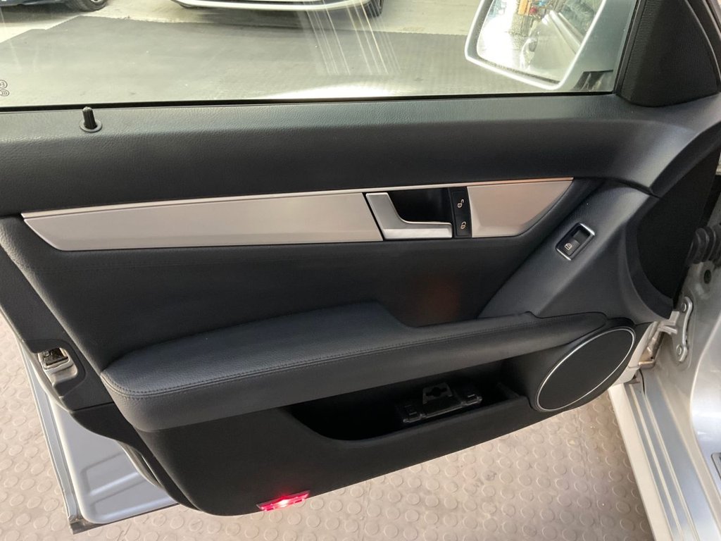 Used Mercedes-Benz C Class 2012 for sale - 77007334: Photo 45