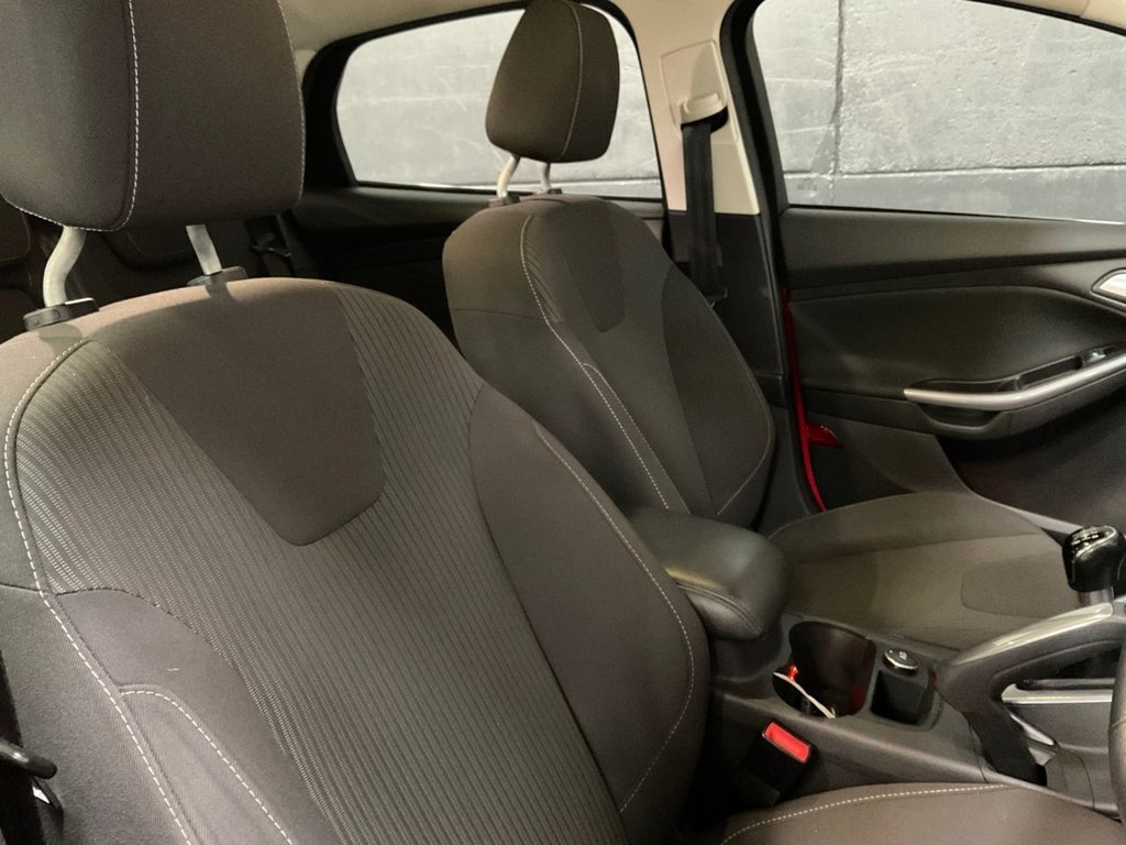 Used Ford Focus 2012 for sale - 78017191: Photo 12