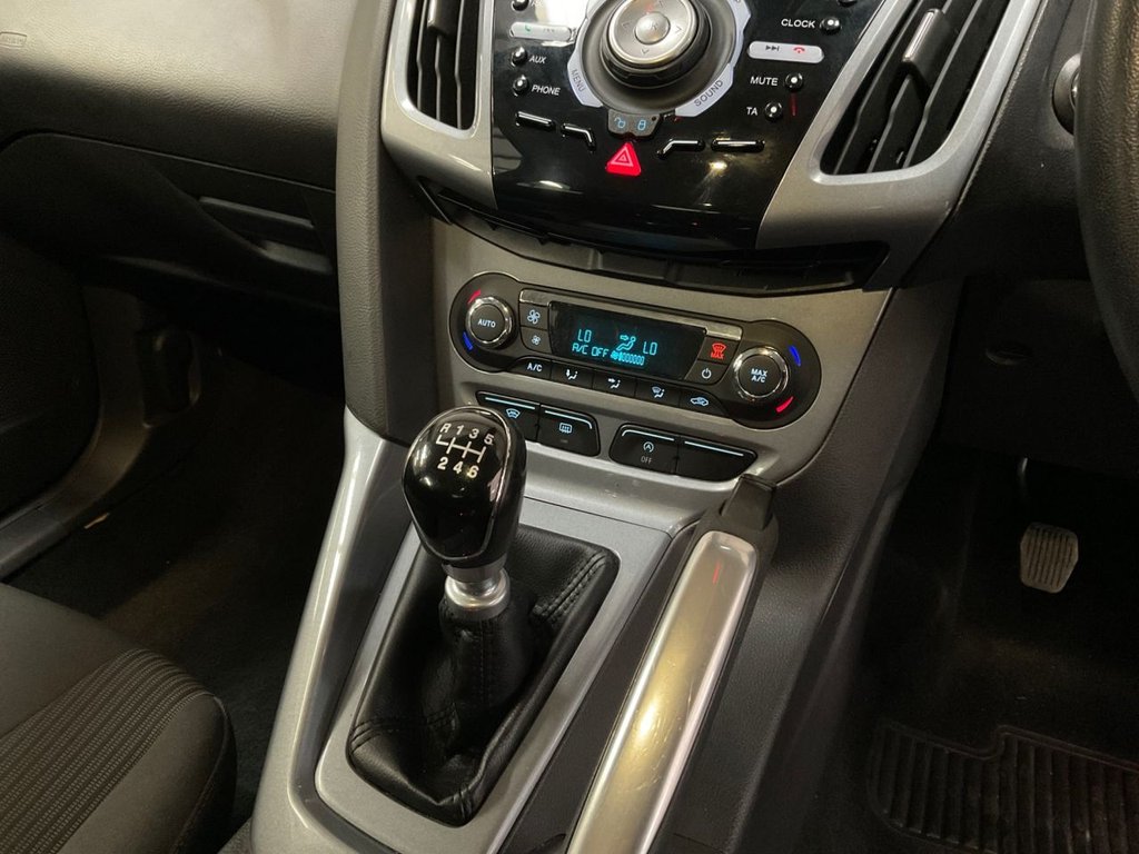 Used Ford Focus 2012 for sale - 78017191: Photo 18