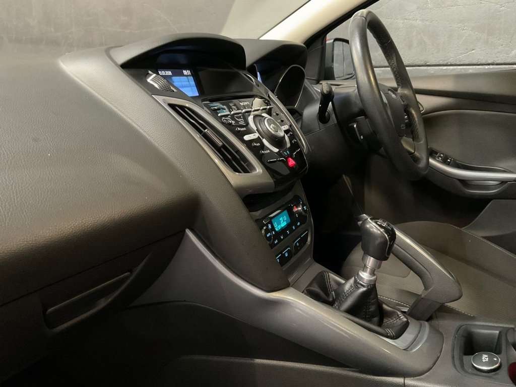 Used Ford Focus 2012 for sale - 78017191: Photo 25