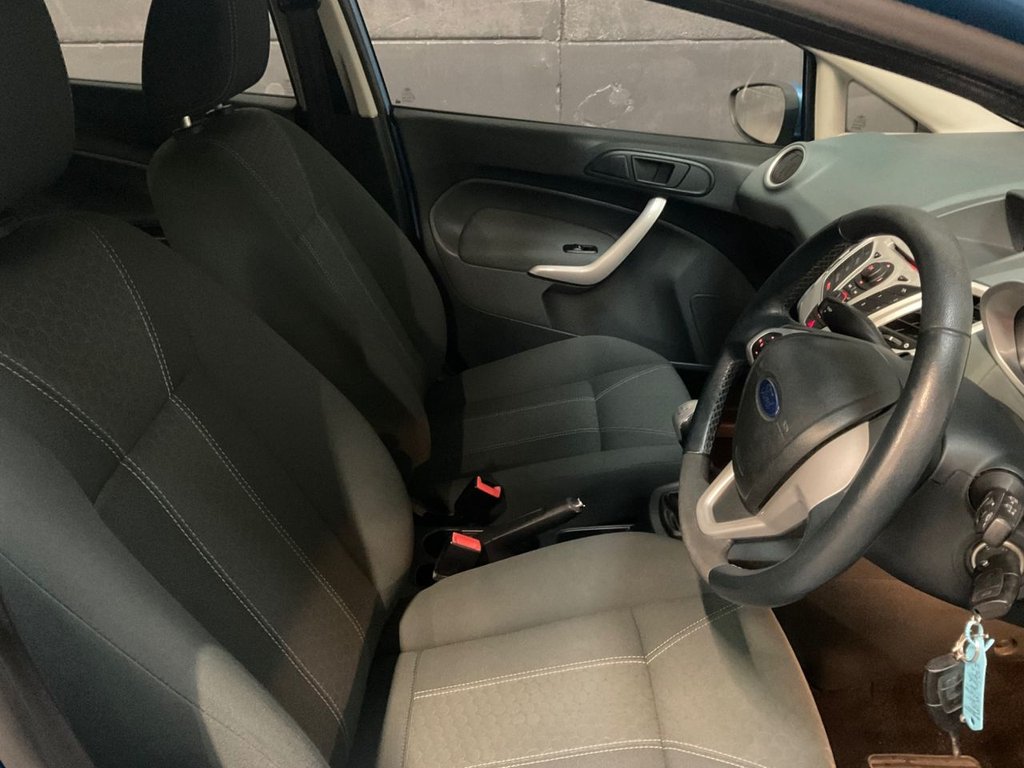 Used Ford Fiesta 2010 for sale - 77341189: Photo 25