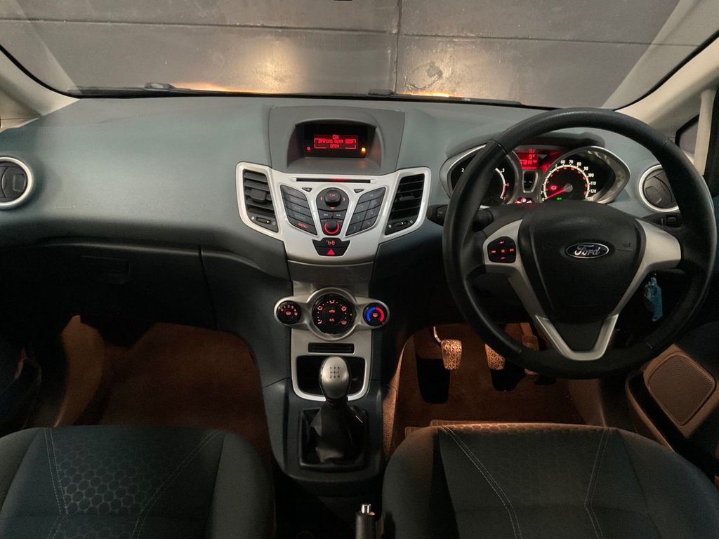 Used Ford Fiesta 2010 for sale - 77341189: Photo 28