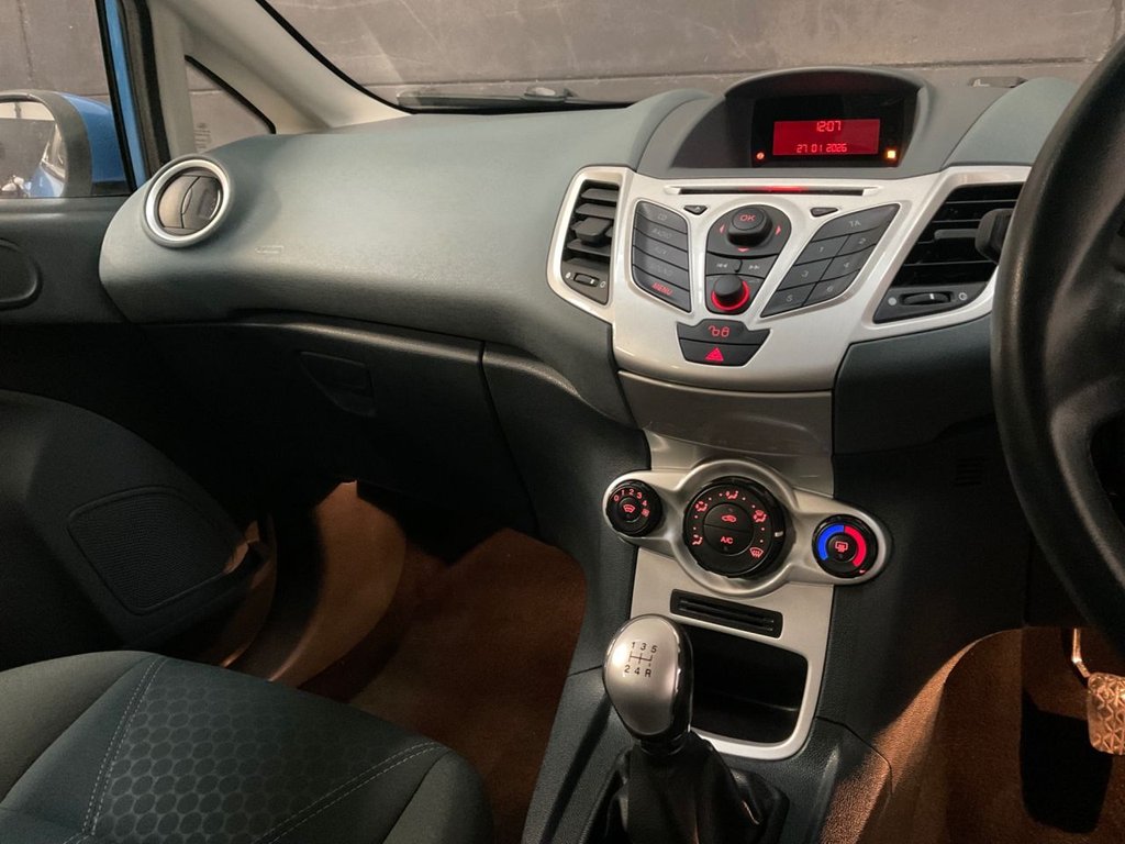 Used Ford Fiesta 2010 for sale - 77341189: Photo 29