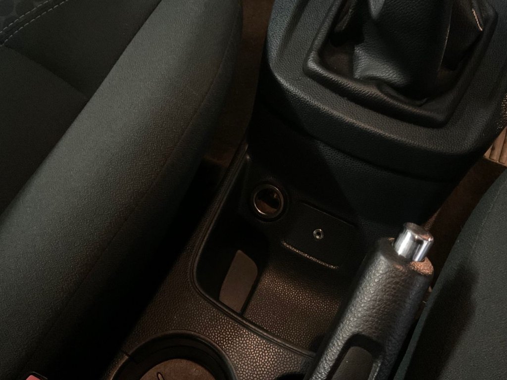 Used Ford Fiesta 2010 for sale - 77341189: Photo 42